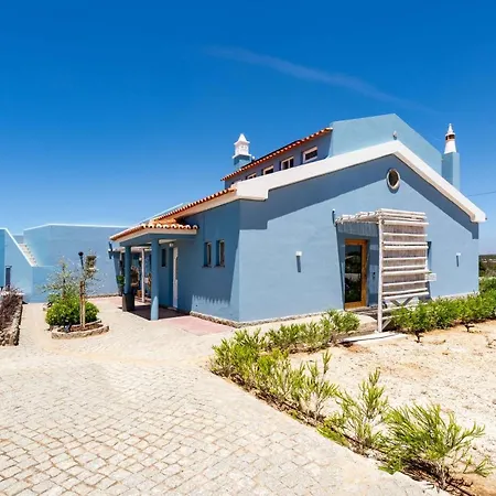 Wavesensations - Surf House * Sagres